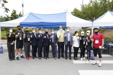 도민체전 테니스 선수단 격려 방문