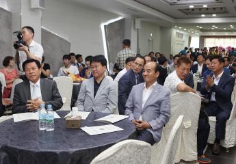 라이온스클럽 회장단 이취임식 참석