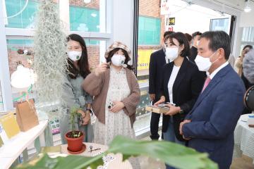 청년마을 로컬러닝메이트 1기 팝업스토어 개소식