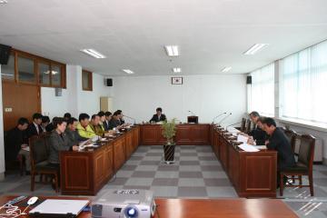 집행부와 간담회, 상주시농어촌공사 업무현황 및 경북대 통합관련 학교측 설명 청취