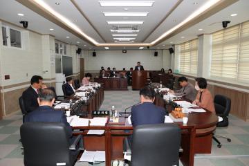 제222회 상주시의회 임시회 총무위원회 심사