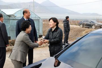 송미령 농림축산식품부장관  스마트팜 청년농 방문