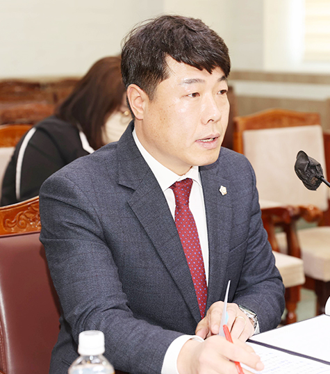 상주시의회 김호 사진